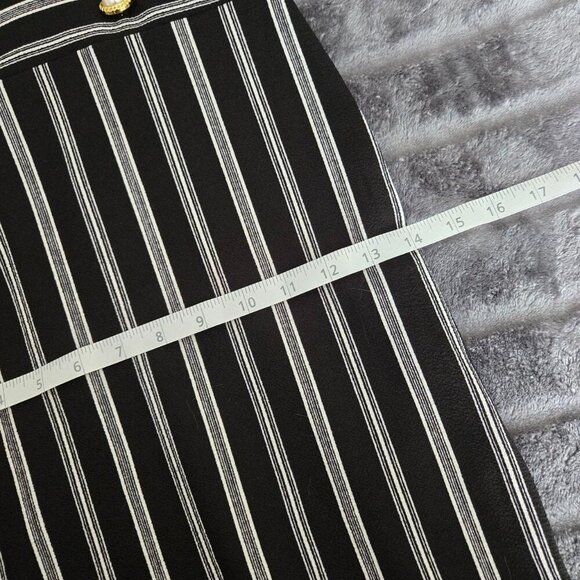 NWT Black And White Striped Dress Size Medium - Picture 5 of 5